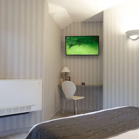 Hotel Le Chantereigne