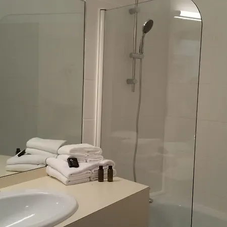 Hotel Le Chantereigne Les Noes-pres-Troyes