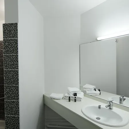 Le Chantereigne Hotel