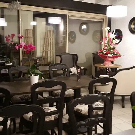 Hotel Le Chantereigne