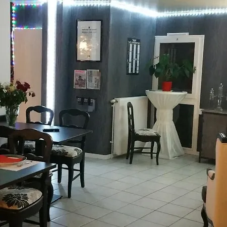 Le Chantereigne Hotel Les Noes-pres-Troyes