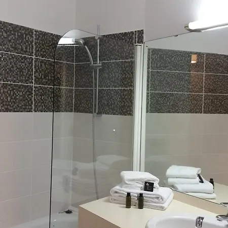 Hotel Le Chantereigne Les Noes-pres-Troyes